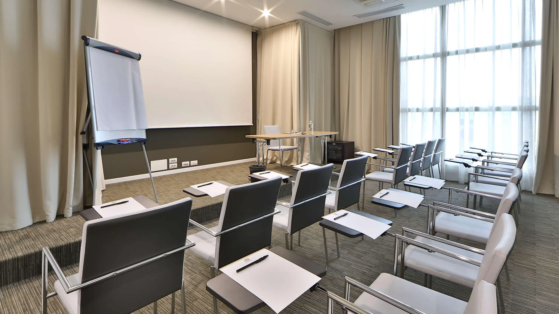 Best Western Premier Chc Airport Genova Szálloda