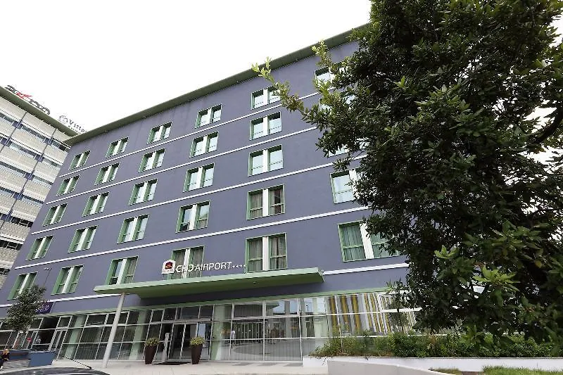 Hotel Best Western Premier Chc Airport Janov