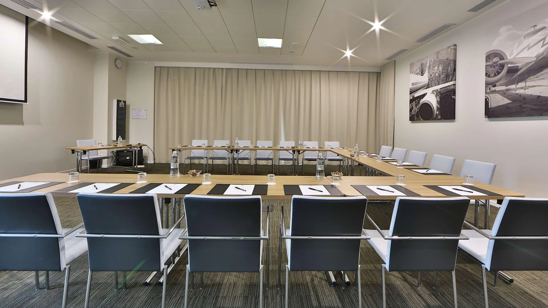 **** Hotel Best Western Premier Chc Airport Janov Itálie