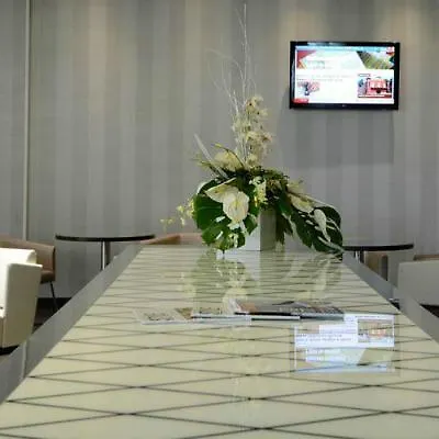 Best Western Premier Chc Airport Janov Hotel