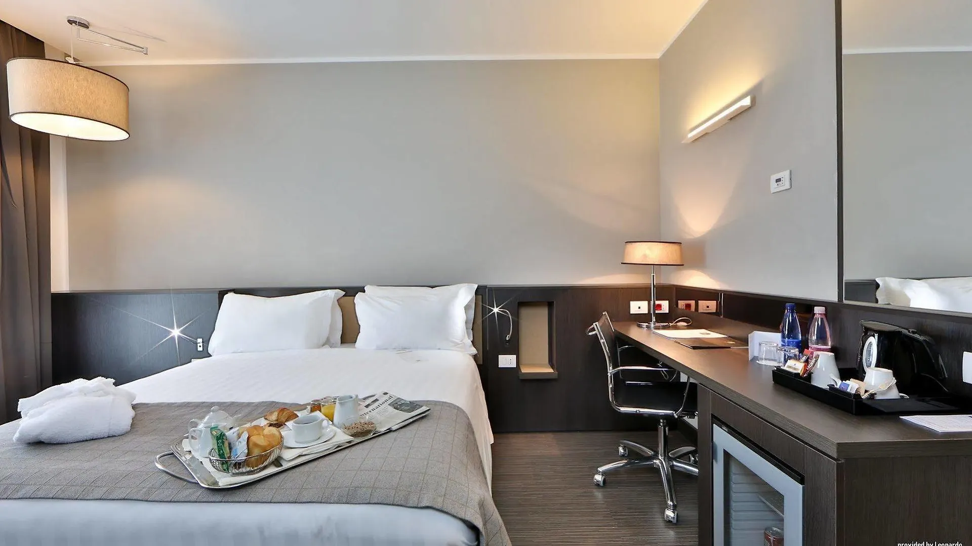 Best Western Premier Chc Airport Janov